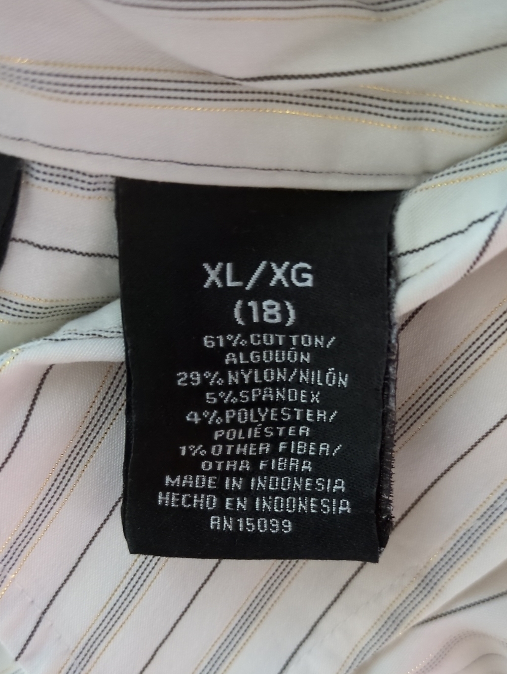 Apostrophe Stretch Black And Metallic Gold Pinstripe Button-Down Shirt Size XL - Picture 3 of 6